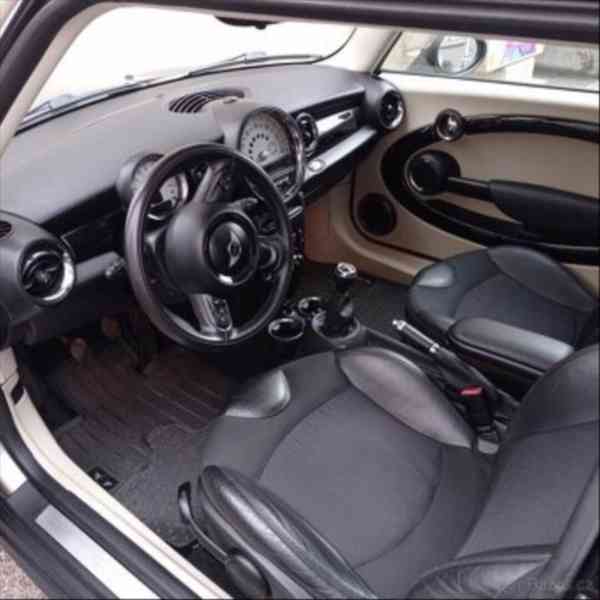 Mini Clubman 1,6   Cooper - foto 10