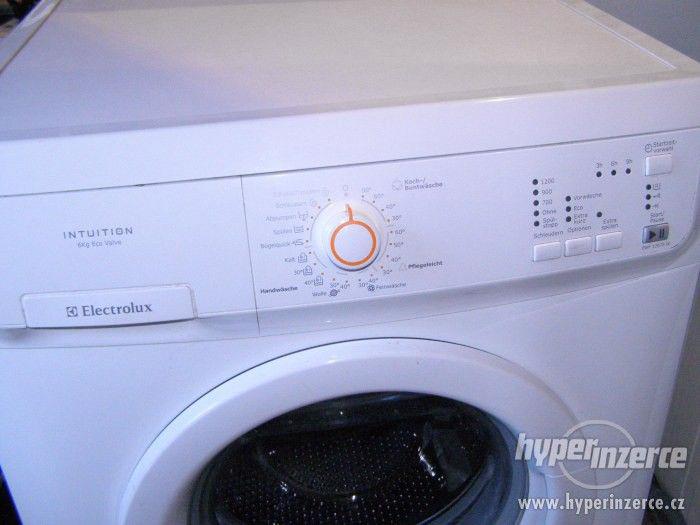 Aut.pračka ELECTROLUX INTUITION Eco Valve 1200 ot. 6kg AA - foto 1