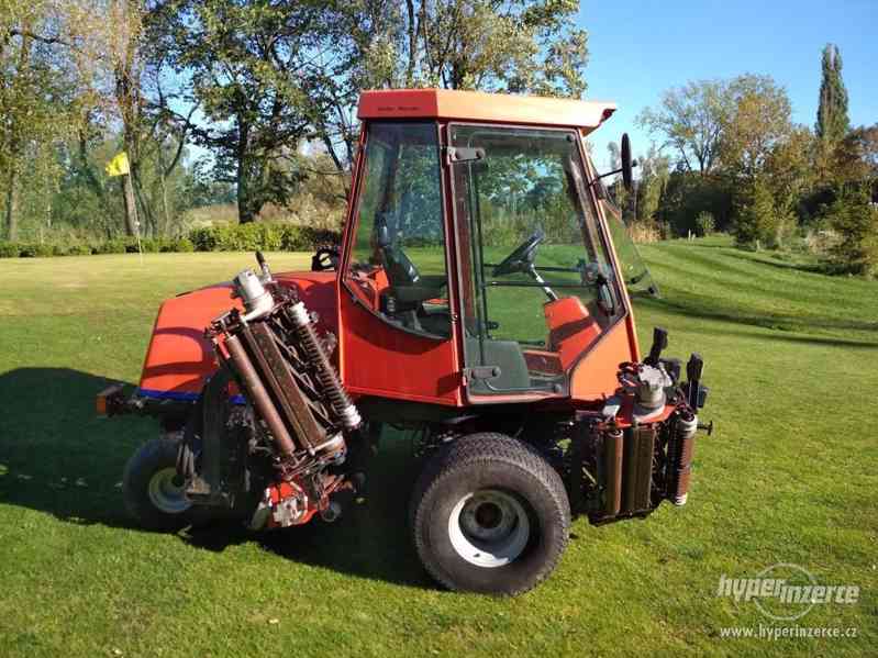 Profi vřetenová sekačka Jacobsen LF 4677 Turbo 4WD