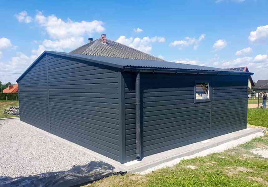 Plechová garáž 9x6m, sedlová střecha - 3x vrata + okno TS491 - foto 5