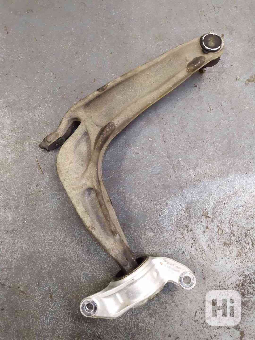 Honda civic ufon rameno - foto 1