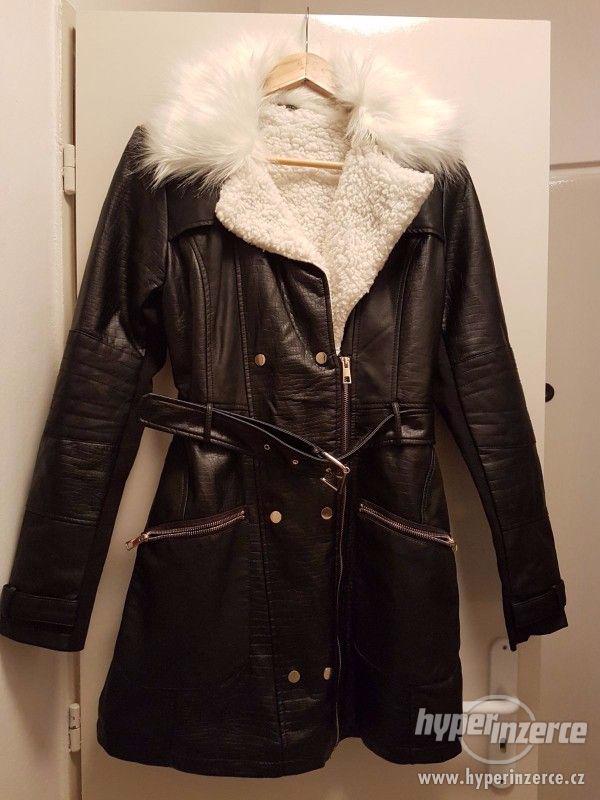Nový kabát černý - foto 1