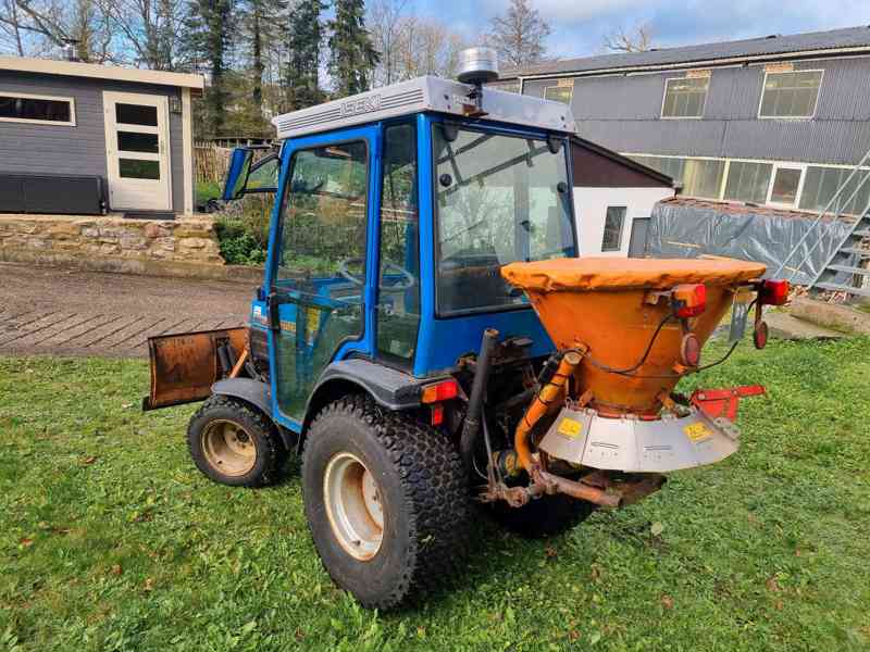 Traktor Iseki 2120 - foto 4