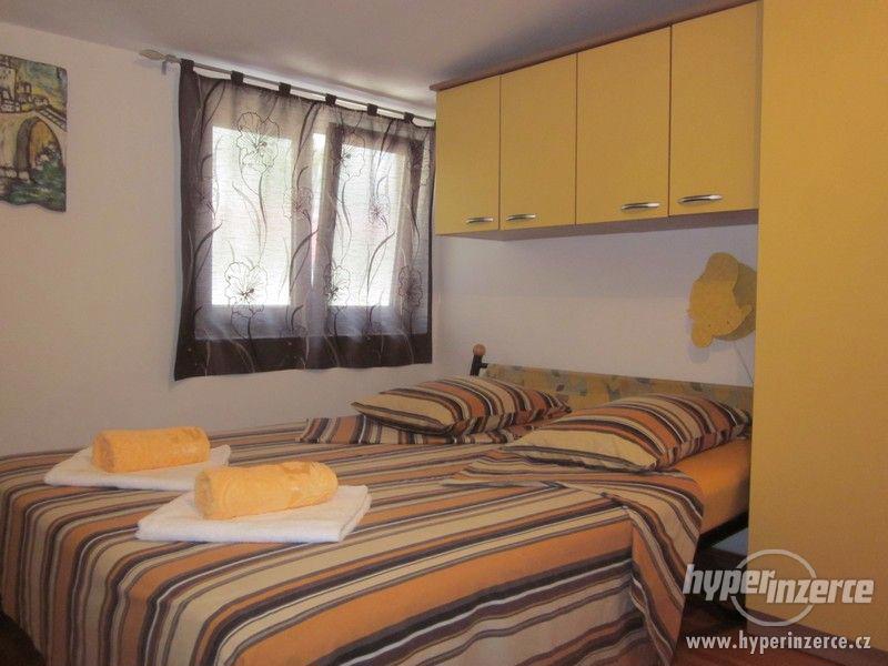 Holiday apartment in Croatia for 4 persons 50 m from the see - foto 9