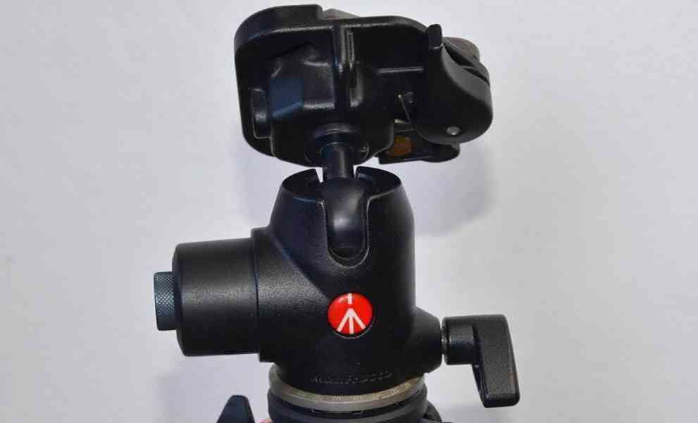 Manfrotto 468MGRC0 *hydrostatická kulová - foto 5