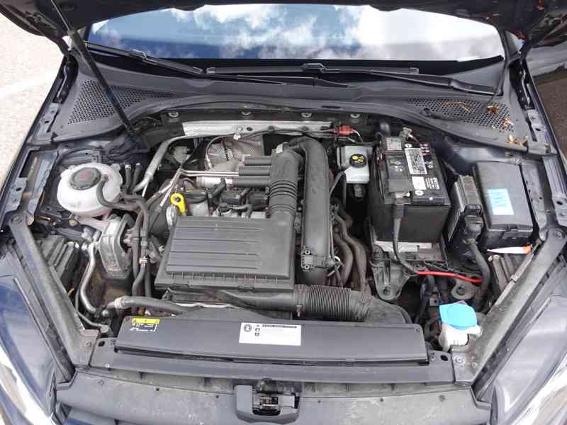 VW Golf 1.4 TSI Variant r.v.2018 (serviska) 92 kw - foto 17