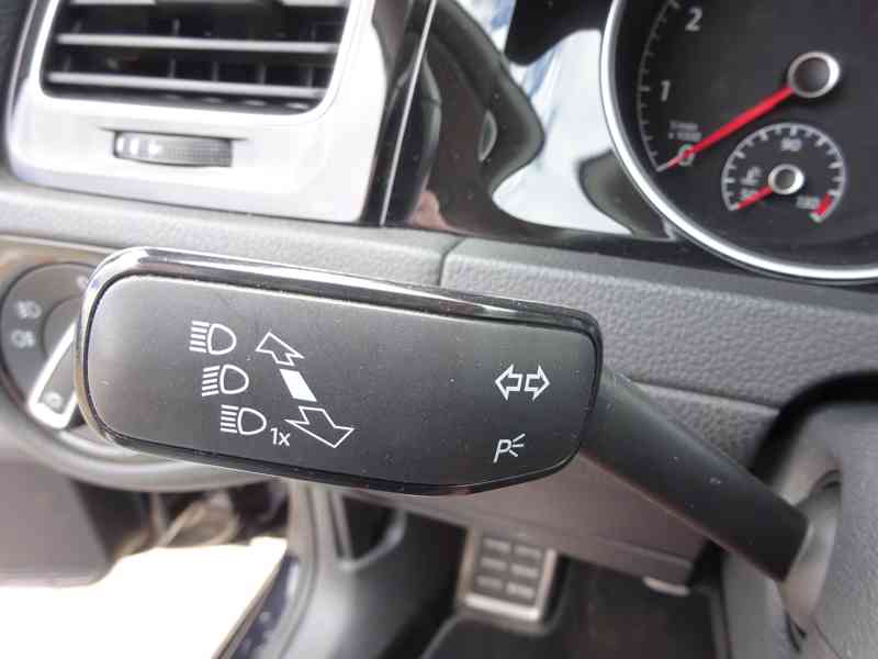 VW Golf 1.4 TSI Variant r.v.2018 (serviska) 92 kw - foto 11