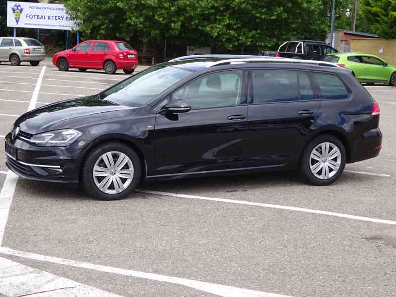 VW Golf 1.4 TSI Variant r.v.2018 (serviska) 92 kw - foto 3