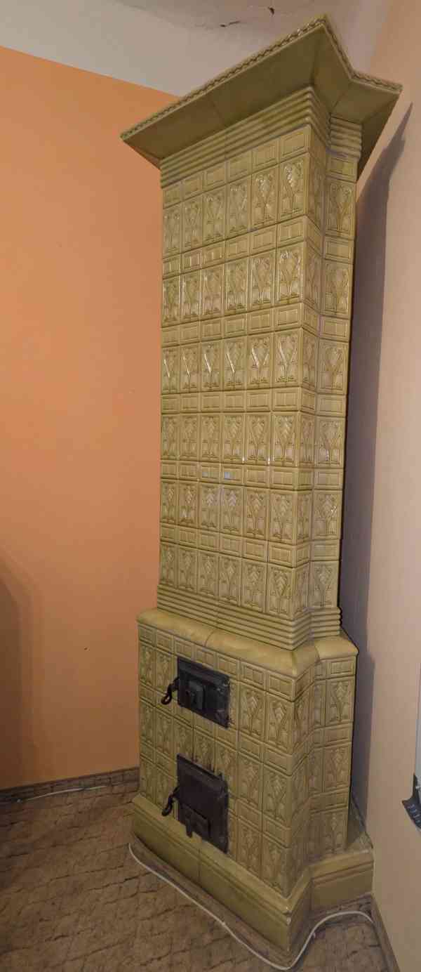 Kachlová kamna historická - foto 2