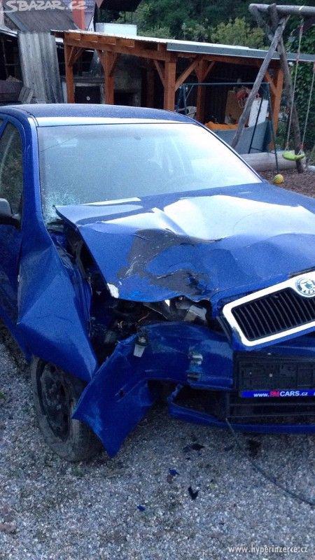 Havarovaná Škoda Fabie - foto 2