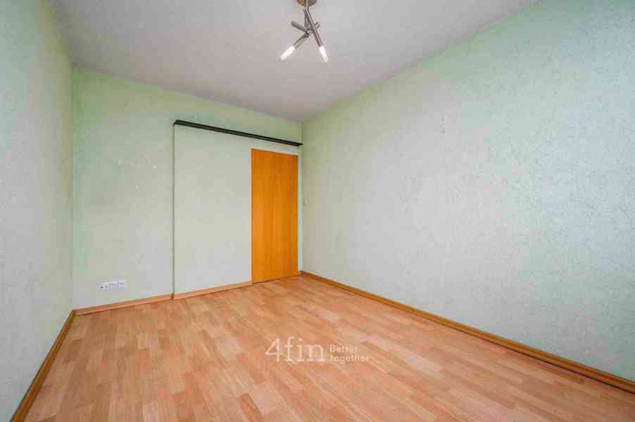 Prodej bytu 3+kk,  60 m2 s šatnou, 2x lodžií a sklepem - Praha - Černý Most - foto 8