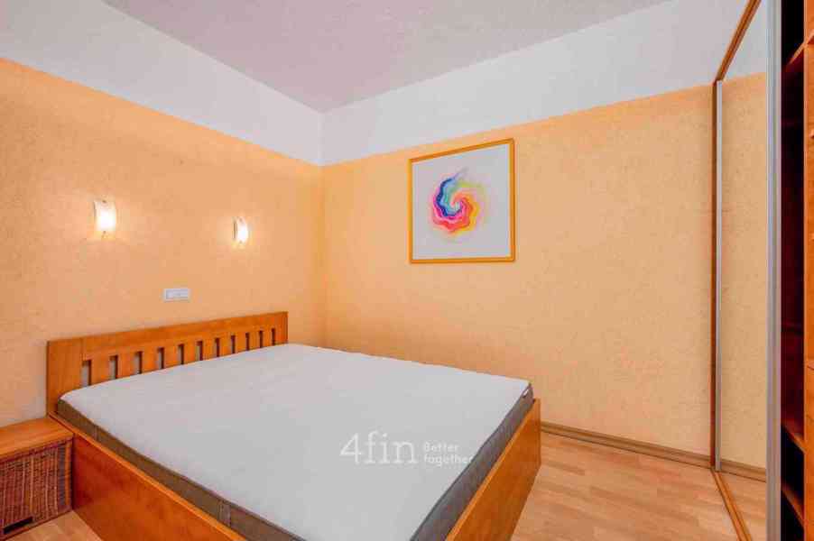 Prodej bytu 3+kk,  60 m2 s šatnou, 2x lodžií a sklepem - Praha - Černý Most - foto 6