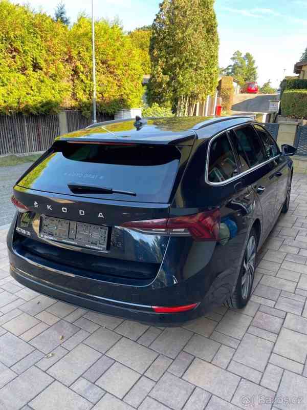 Škoda Octavia 2,0   TDI DSG Style Plus - foto 5
