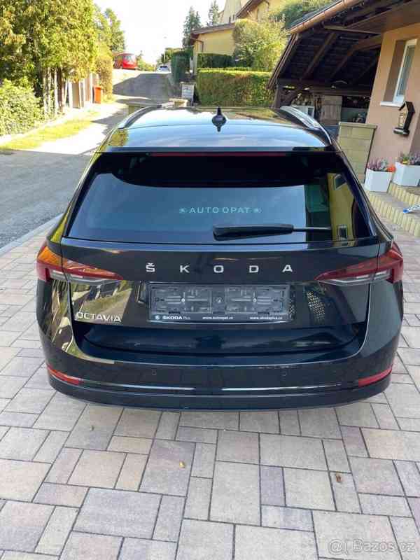 Škoda Octavia 2,0   TDI DSG Style Plus - foto 2