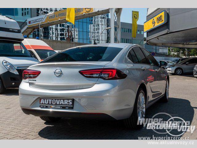 Nový vůz Opel Insignia 2.0, nafta, automat, vyrobeno 2019, navigace - foto 2