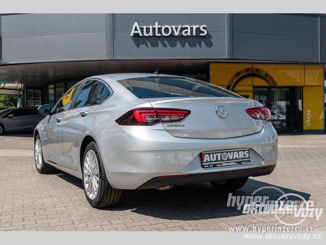 Nový vůz Opel Insignia 2.0, nafta, automat, vyrobeno 2019, navigace - foto 8