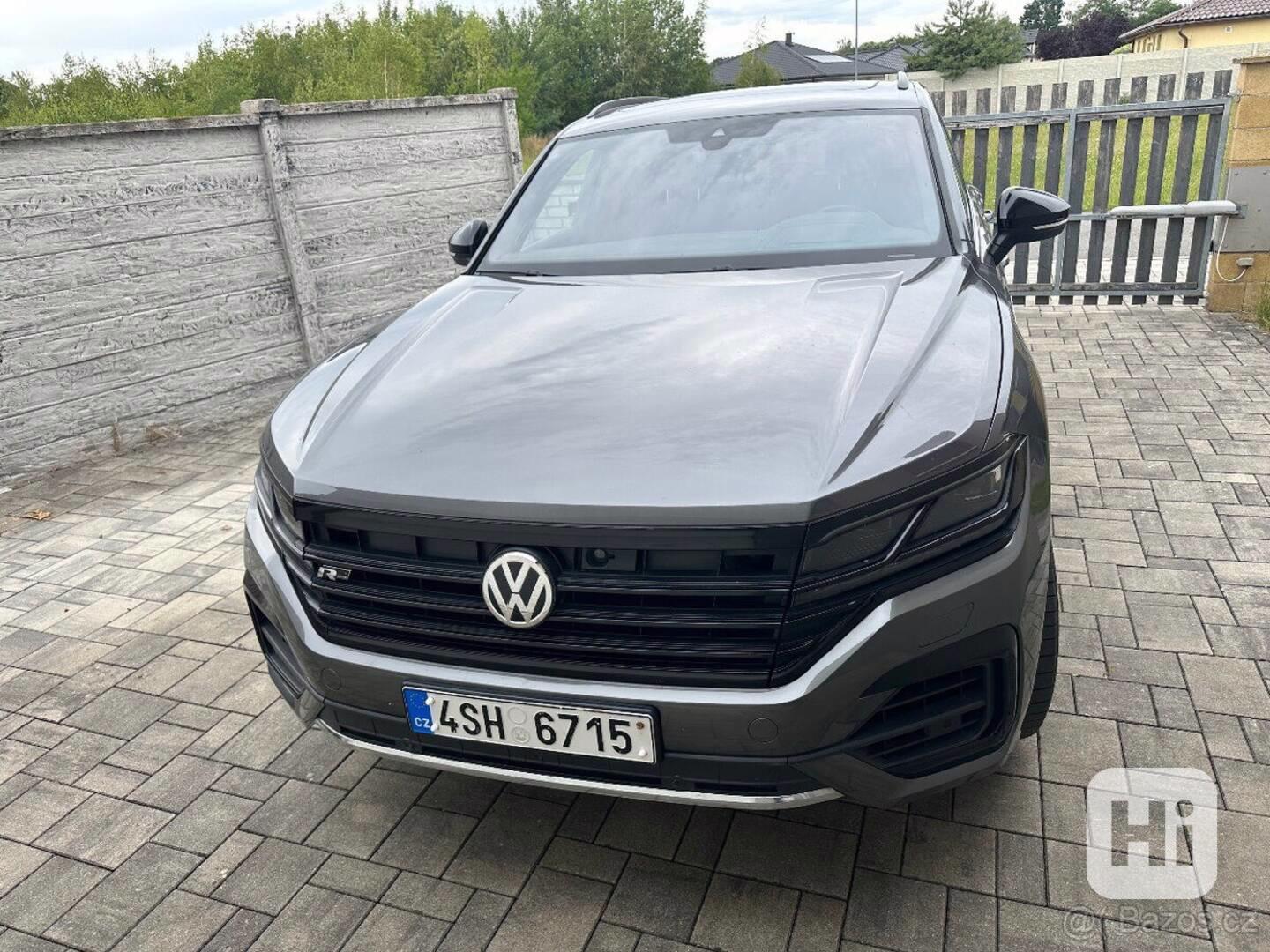 Volkswagen Touareg 3,0   R-line V6 TDI BMT 8TT - foto 1