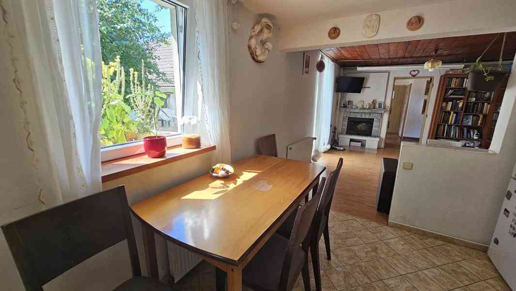 RD Brno venkov 5+1+2kk,parcela 1.230m2, š.19m, dvojgaráž. - foto 2