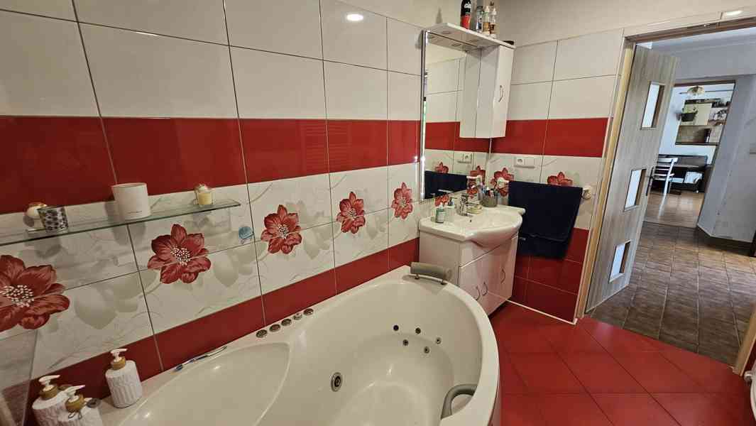 RD Brno venkov 5+1+2kk,parcela 1.230m2, š.19m, dvojgaráž. - foto 12