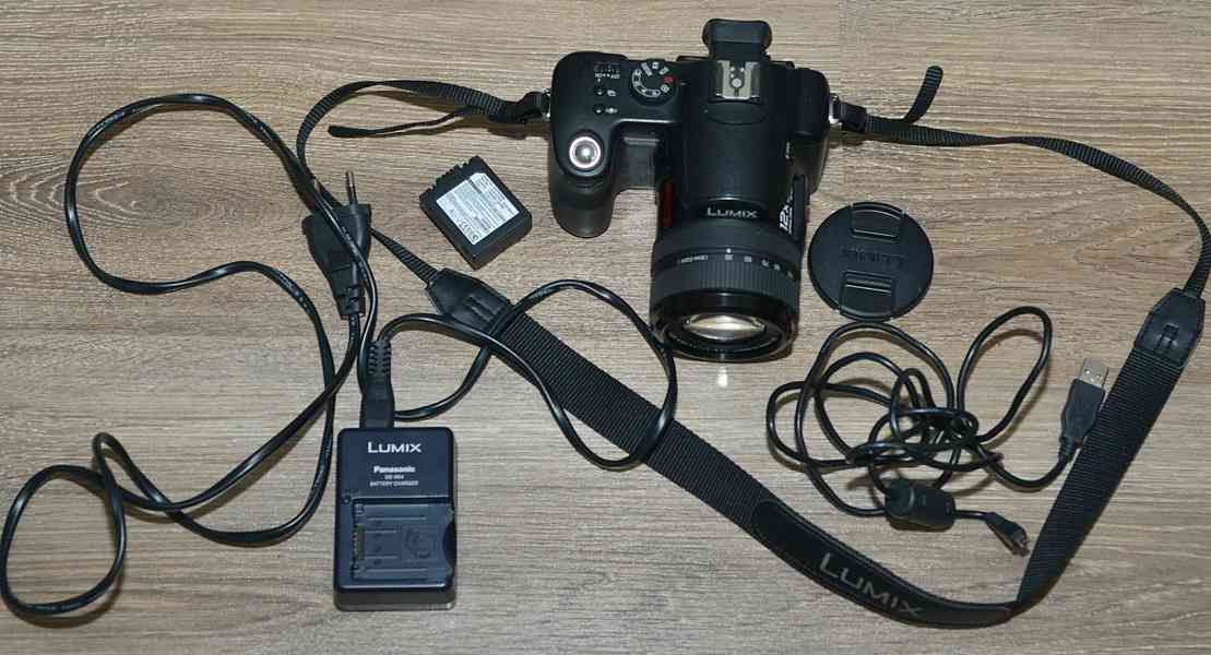 Panasonic Lumix DMC-FZ50 CCD 10 MPix*12 x Op.Zoom - foto 3