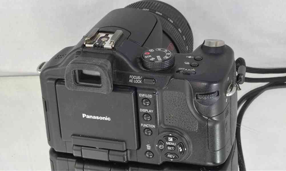 Panasonic Lumix DMC-FZ50 CCD 10 MPix*12 x Op.Zoom - foto 8