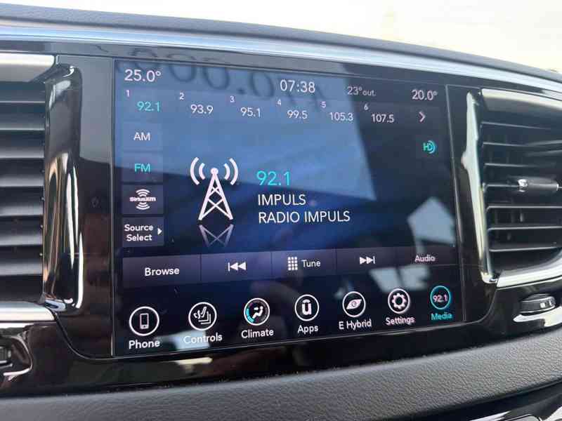 Chrysler Pacifica 3,6 L DVD Hybrid Plug In 2019 - foto 19