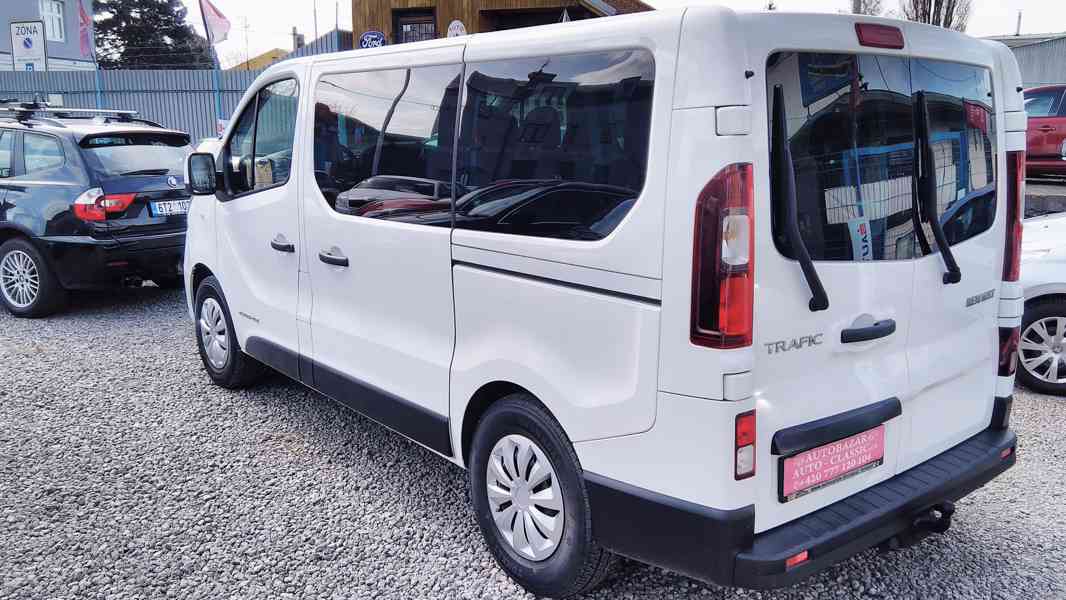 RENAULT Trafic 1,6DCi MINIBUS 9-míst ČR - foto 38