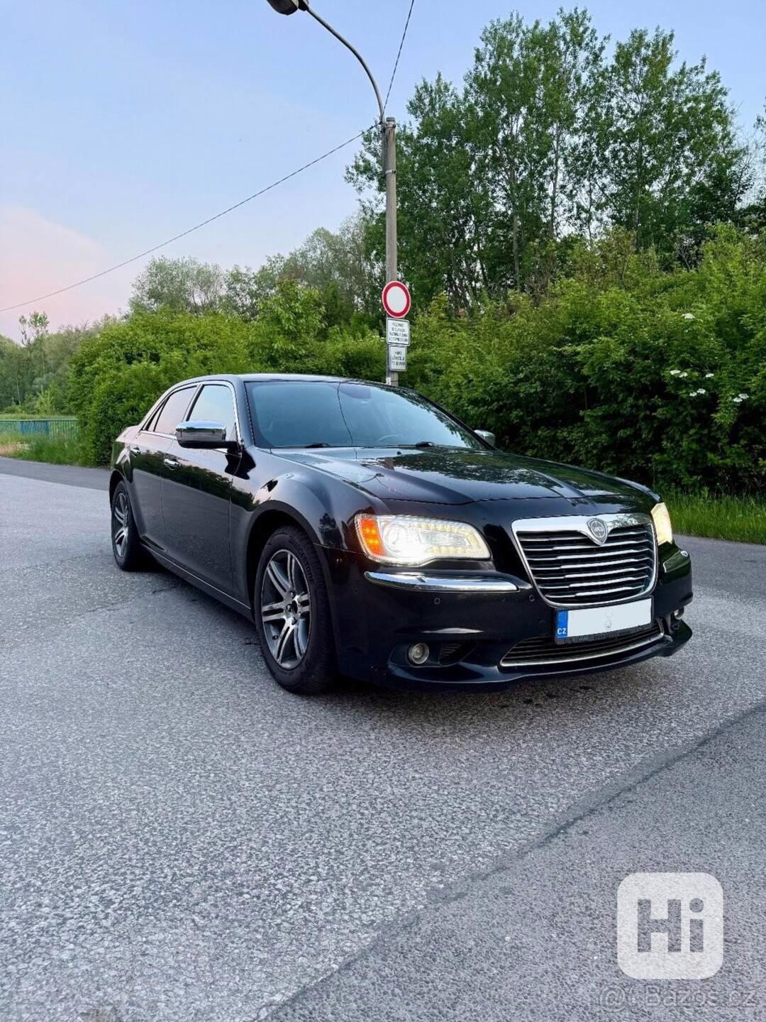 Lancia Thema 3,0   Thema PLATINUM V6 CRD, 176 kW - foto 1
