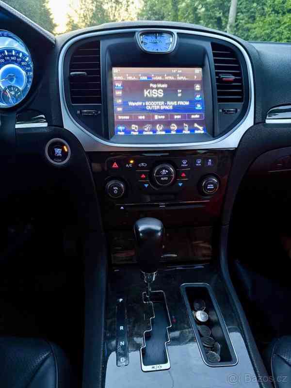 Lancia Thema 3,0   Thema PLATINUM V6 CRD, 176 kW - foto 14