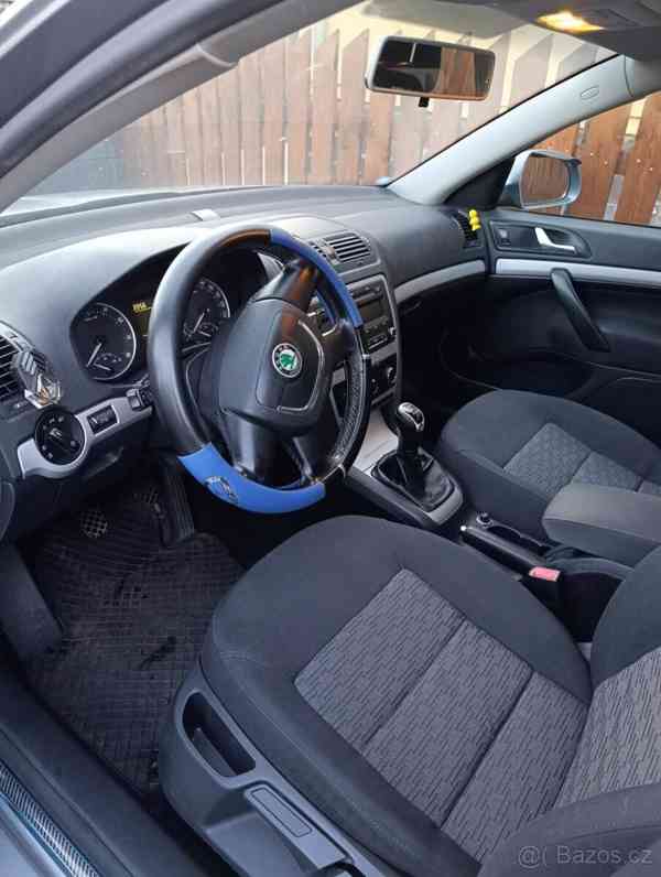 Lancia Thema 3,0   Thema PLATINUM V6 CRD, 176 kW - foto 20