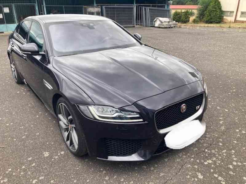 JAGUAR XF - foto 2