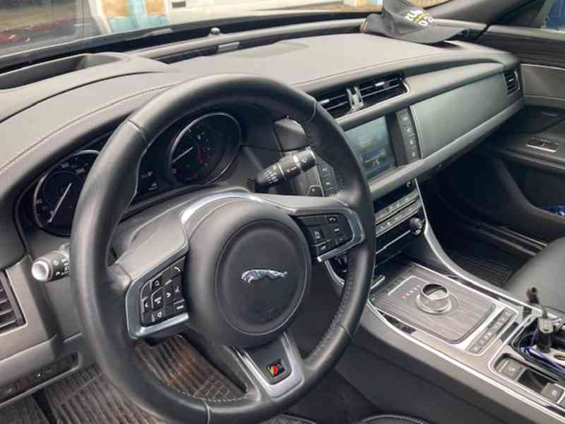 JAGUAR XF - foto 7