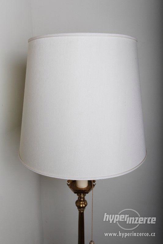 Mosazná stojací lampa s foralním zdobením - foto 6