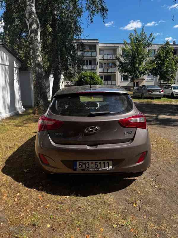 Hyundai i30 1,4 73 kW, benzín, r.v. 2013 - foto 6