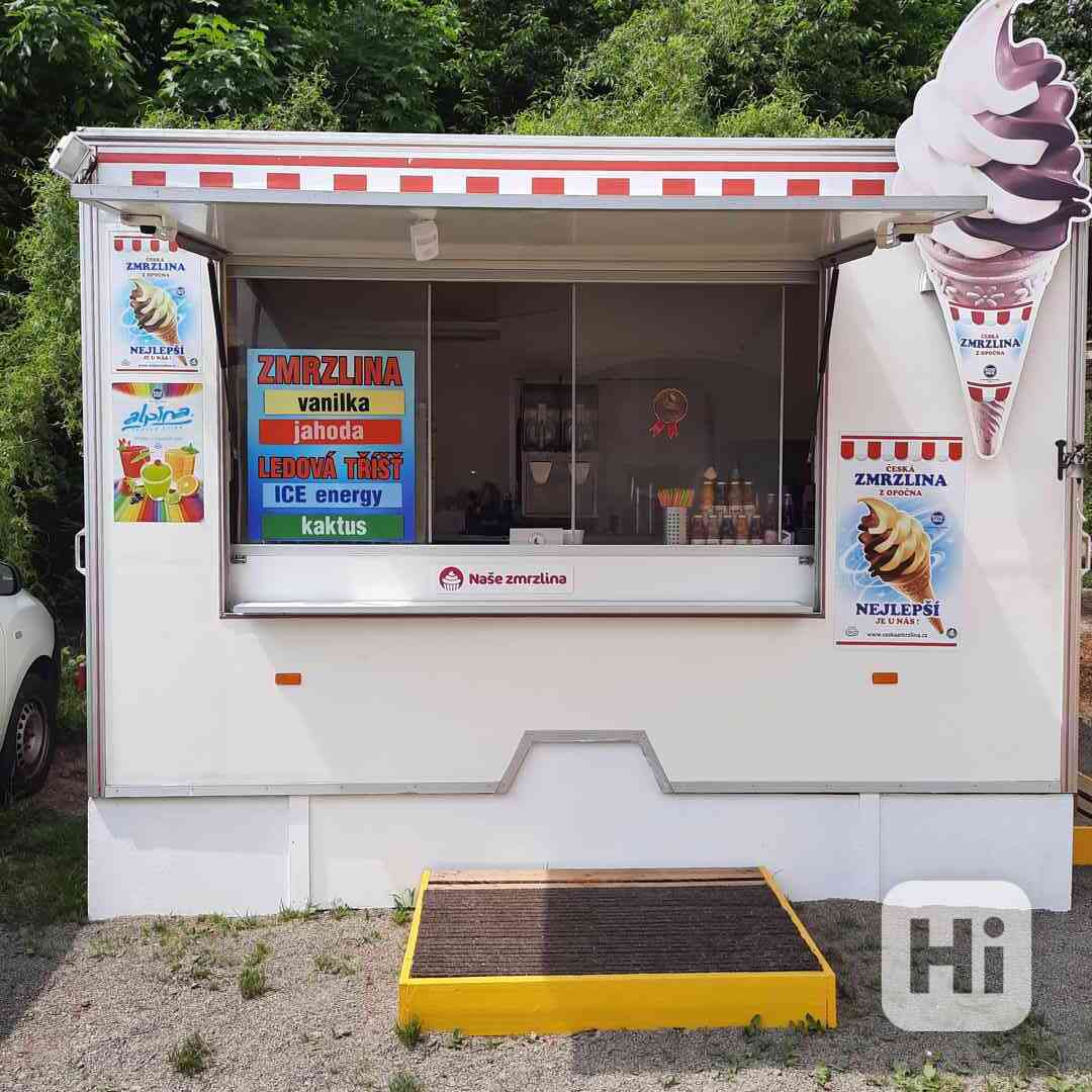 Prodejní zmrzlinový stánek kompletně vybavený - foto 1