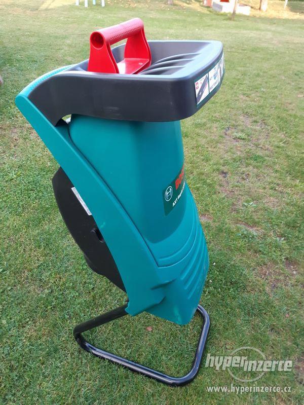 Drtič větví BOSCH AXT RAPID 2200 - bazar - Hyperinzerce.cz