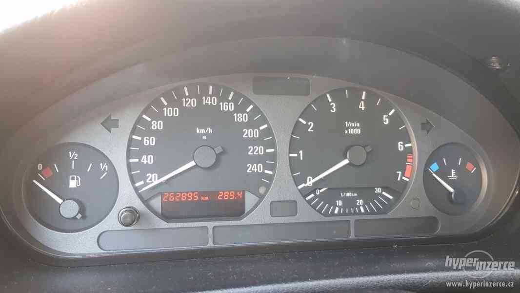 BMW E36 320i Touring - foto 11