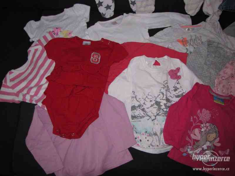 Balík oblečení pro holčičku vel. 74 (4) - foto 5