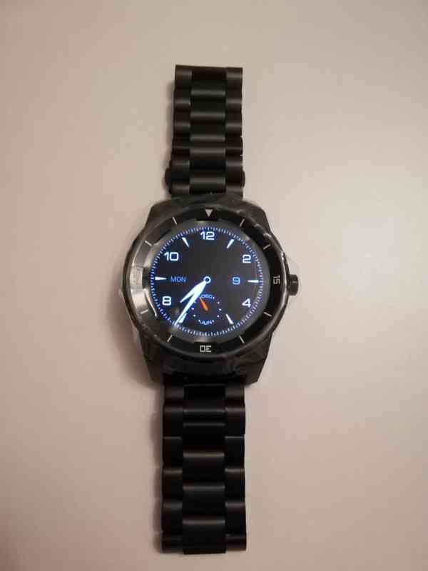 Hodinky LG G Watch R + příslušenství - foto 1