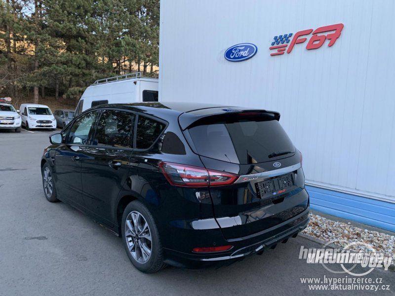 Ford S-MAX 2.0, nafta,  2019, navigace - foto 11
