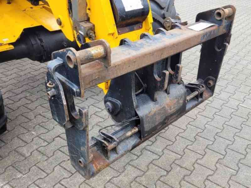 3.2t / 5.2m kloub teleskopický nakladač JCB - foto 8