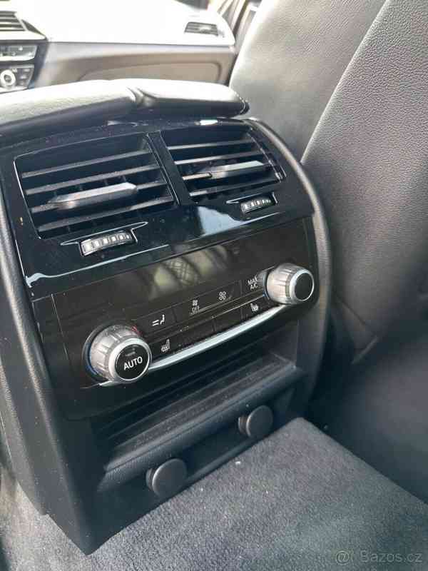 BMW Řada 5 3,0 - foto 10