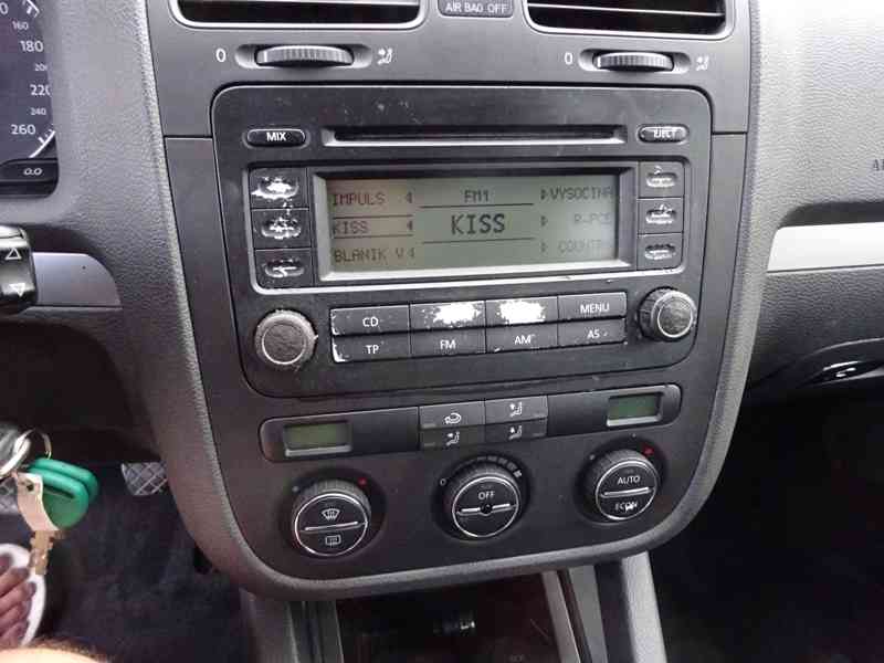 VW Golf 1.6 FSI r.v.2005 (85 kw) - foto 7