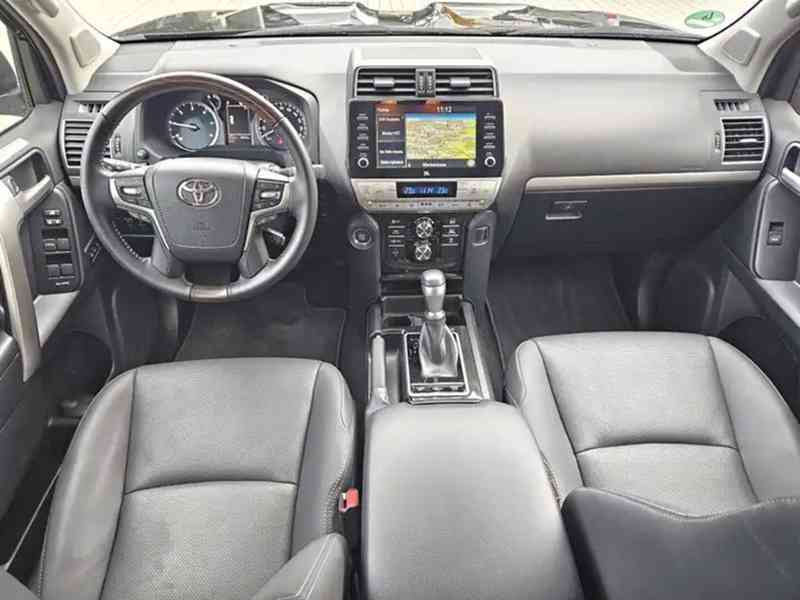 TOYOTA LAND CRUISER 150 - foto 6