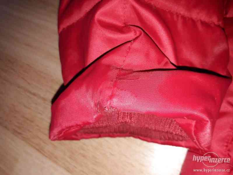 Peřová červená zimní bunda Tommy Hilfiger VEL.L - foto 5