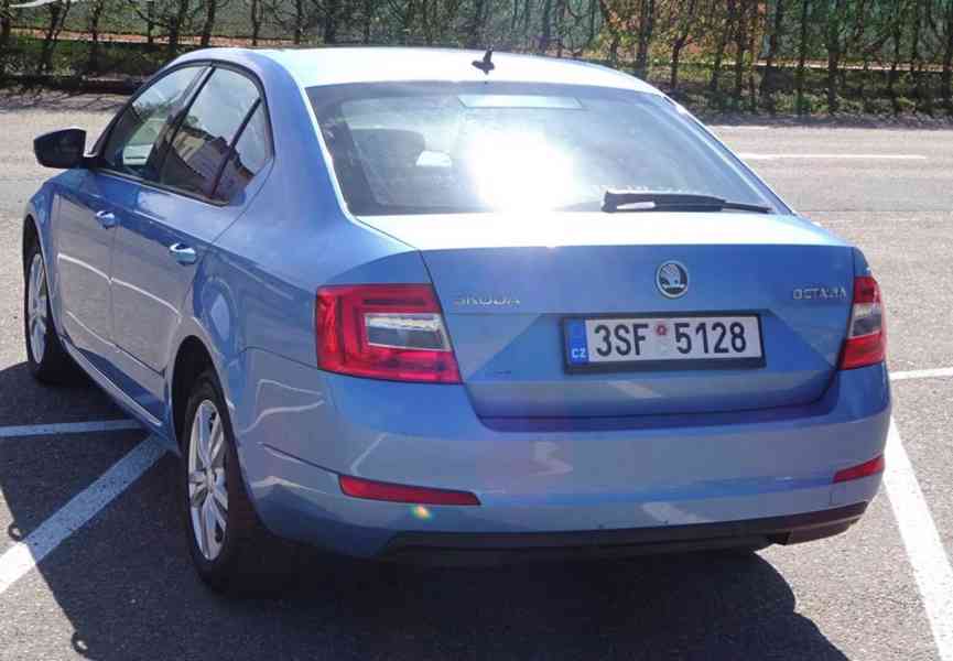 Škoda Octavia, 2.0 TDI (110 kw) AUTOMAT WEBAS - foto 4