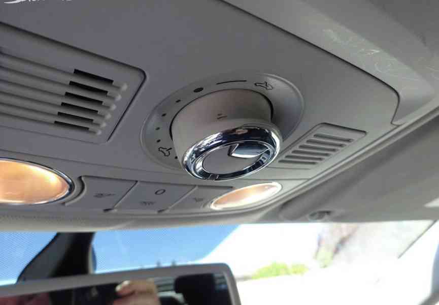 Škoda Octavia, 2.0 TDI (110 kw) AUTOMAT WEBAS - foto 18