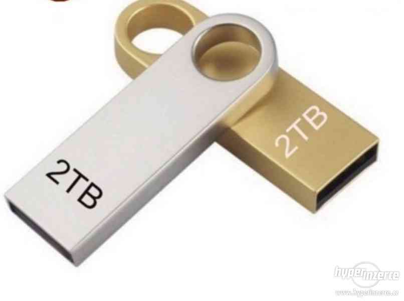 Prodám Flash disk 2 TERA USB 3.0 - metal zlatý - foto 1