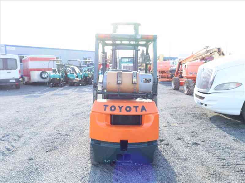 Vysokozdvižný vozík Toyota F7G15 - foto 9