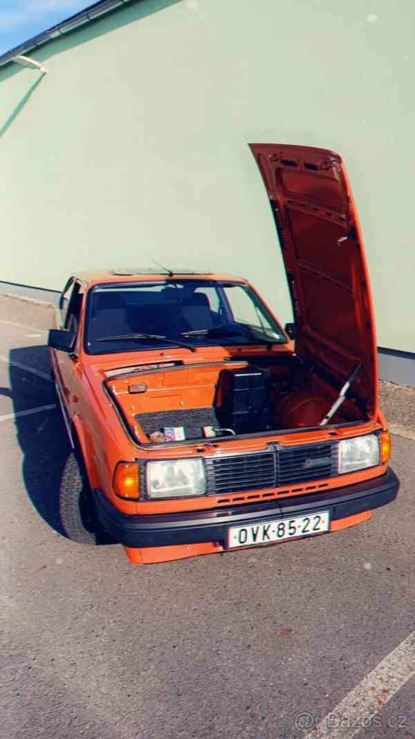 Škoda Rapid 130 5speed - foto 14